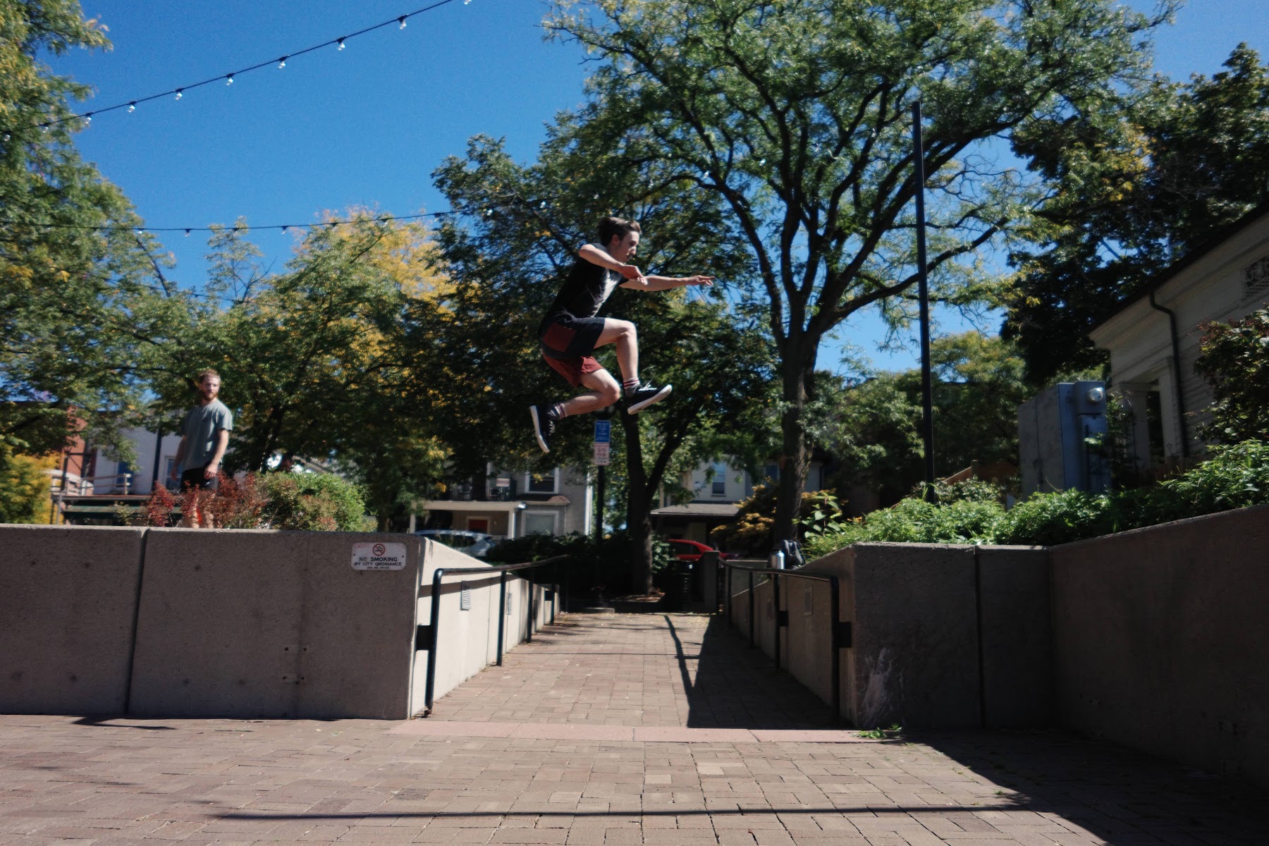 Michigan Parkour members practicing outdoors